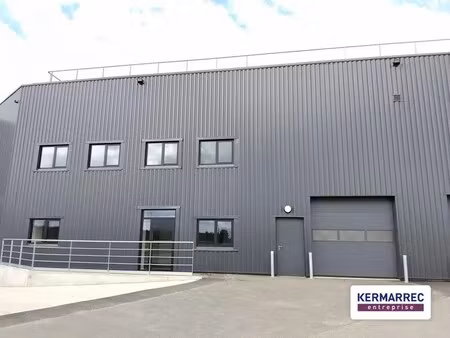 location local d’activités bedee 35137 640m²