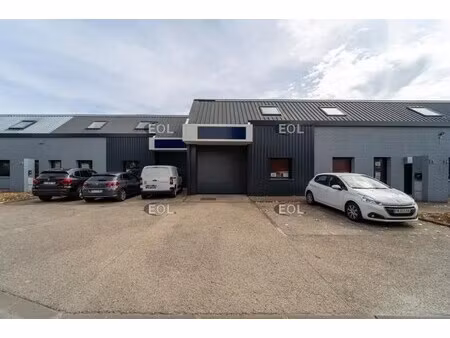 location entrepôt évry-courcouronnes 91000 221m²