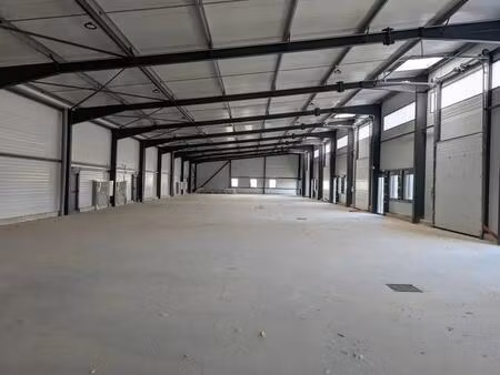 location local d’activités pont-de-l’isere 26600 179m² à 1080m²