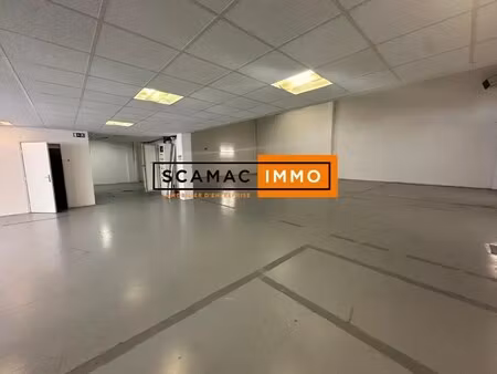 location entrepôt 160 m² à 535 m²