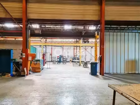 location local d’activités soissons 02200 680m²