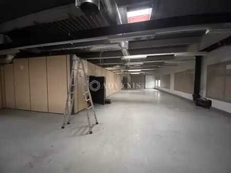 location entrepôt 1 183 m²