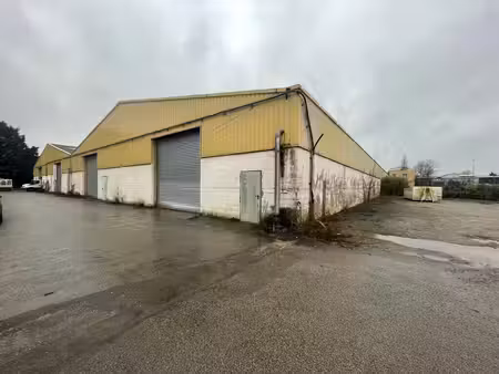 location local d’activités houdan 78550 521m²