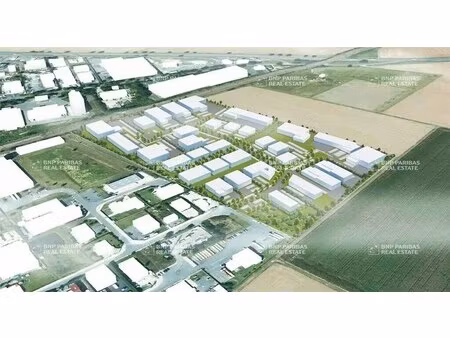 location local d'activités 1 380 m² à 109 990 m²