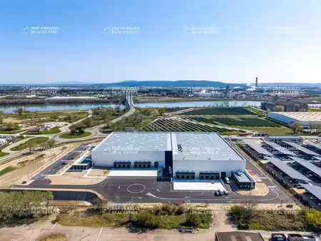 location entrepôt logistique beaucaire 30300 6371m²