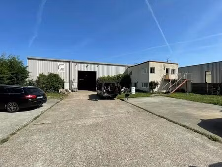 location local d’activités bouafle 78410 700m²