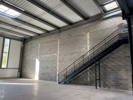 location local d’activités fenouillet 31150 378m² à 1134m²