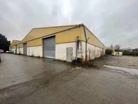 location local d’activités houdan 78550 521m²