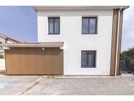 location local d’activités pessac 33600 9m²
