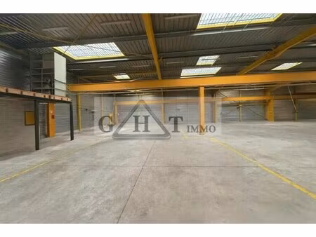 location entrepôt la ville du bois 91620 1240m²