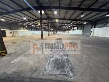 location entrepôt le muy 83490 3784m²