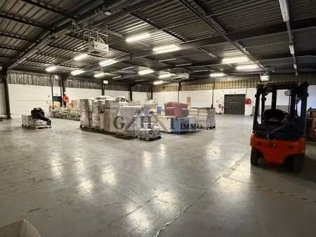 location entrepôt les ulis 91940 790m²