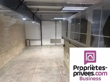 location local d'activités 650 m²