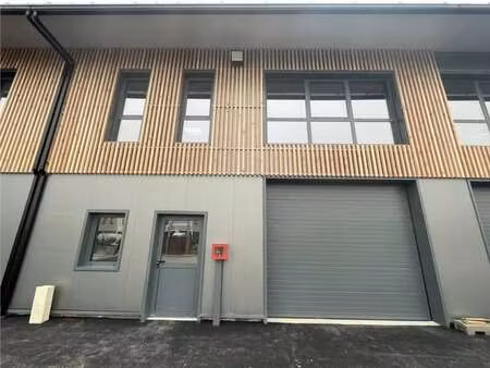 location entrepôt mitry-mory 77290 30m² à 220m²