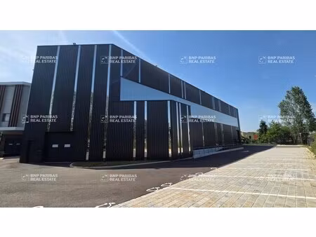 location local d’activités torcy 77200 3269m²