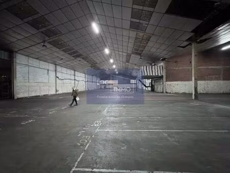 location entrepôt 990 m² à 9 591 m²