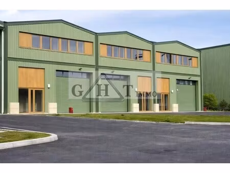 location entrepôt 545 m²