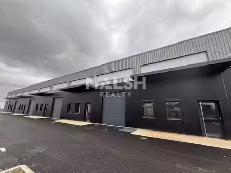 location local d’activités pont-de-l’isere 26600 78m² à 1762m²