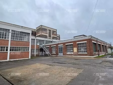 location local d’activités bonnières-sur-seine 78270 1300m²