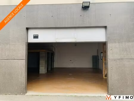 location local d'activités 325 m²