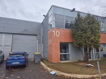 location local d’activités gonesse 95500 326m²