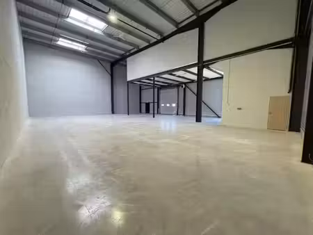 location local d’activités la queue-en-brie 94510 464m² à 19451m²