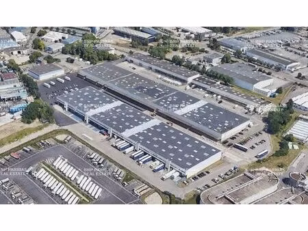 location local d’activités le petit-quevilly 76140 1449m²