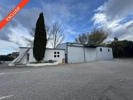 location local d'activités 524 m²