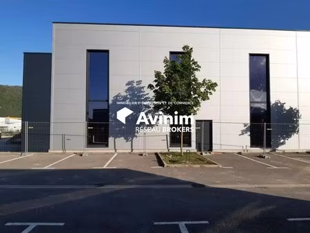 location local d’activités saint-alban-leysse 73230 385m²