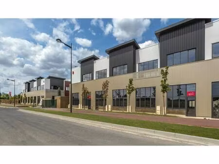 location local d’activités saint-pierre-du-perray 91280 344m² à 1271m²