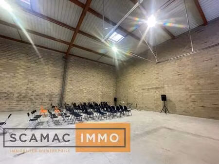 location entrepôt 302 m²