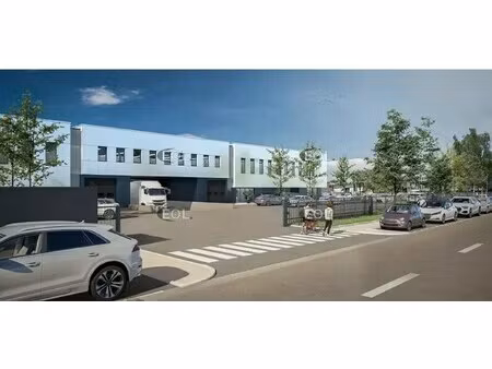 location entrepôt ozoir la ferriere 77330 1627m² à 3254m²