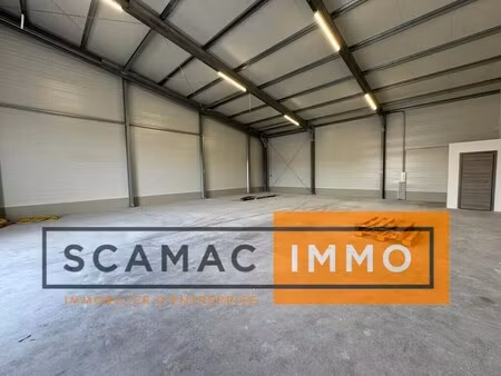 location entrepôt 600 m²