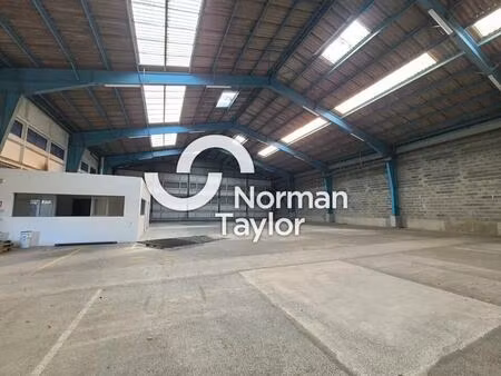 location local d’activités hendaye 64700 1040m²