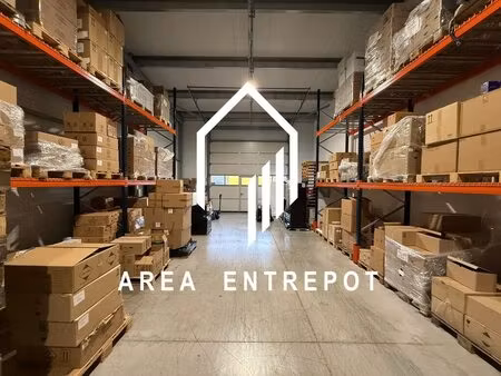 location local d'activités 213 m²