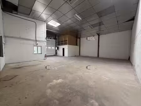 location local d’activités saint-michel-sur-orge 91240 319m²