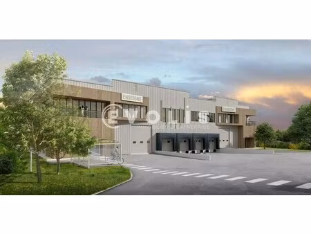 location local d'activités 619 m² à 5 180 m²