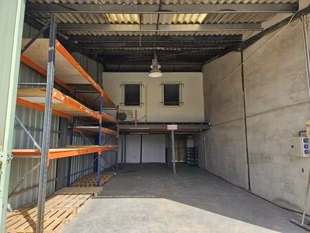 location entrepôt aix en provence 13100 90m² à 170m²