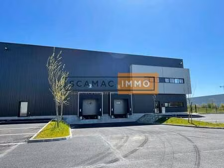 location entrepôt 3 287 m²
