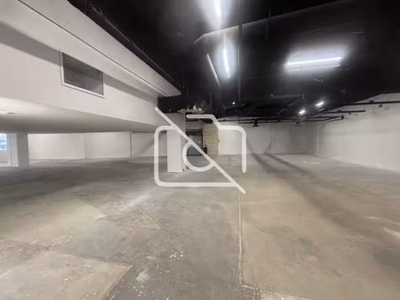 location entrepôt 494 m² à 3 247 m²