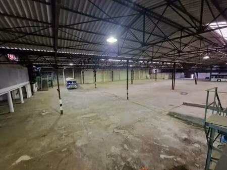 location entrepôt la trinite 06340 3825m²