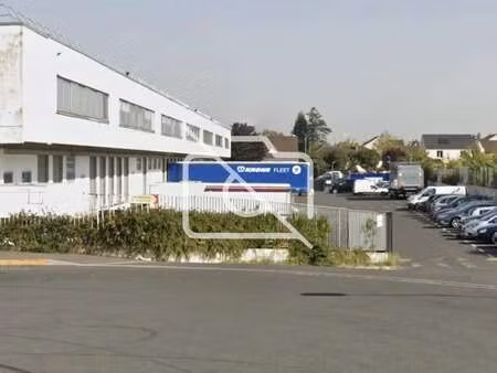 location entrepôt morangis 91420 2327m²