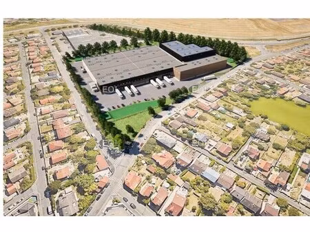location entrepôt orly 94310 4768m²