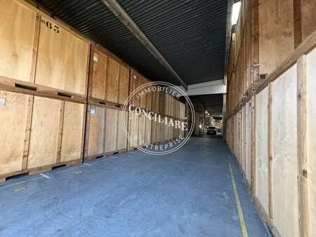 location entrepôt 100 m² à 800 m²