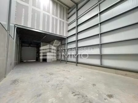 location local d’activités brie comte robert 77170 179m²