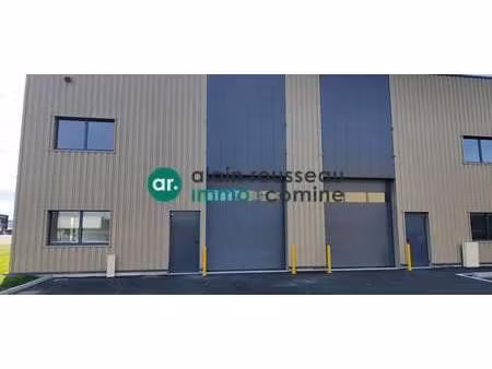 location local d'activités 480 m²