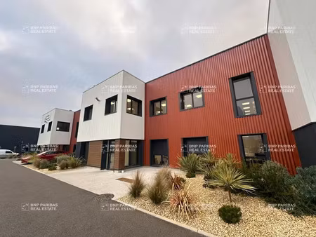 location local d’activités la ville-aux-dames 37700 524m²