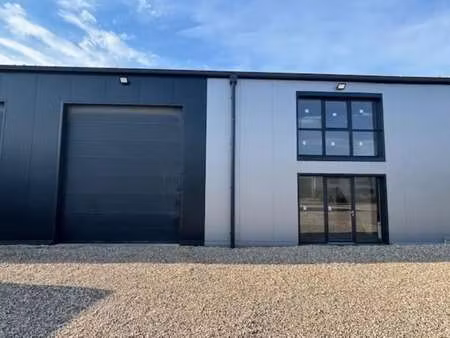 location local d'activités 350 m²