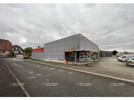 location local d'activités 340 m²