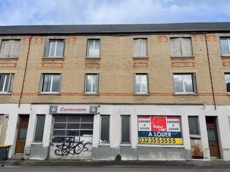 location local d'activités 630 m²